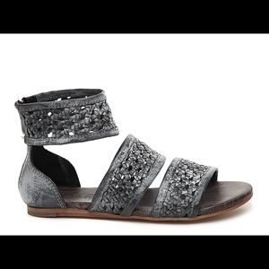 Roan Clio Sandal Size 7
